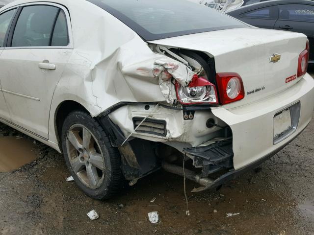 1G1ZD5EB8AF170486 - 2010 CHEVROLET MALIBU 2LT WHITE photo 9