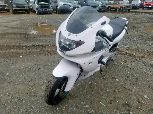 JYA5AHE084A043667 - 2004 YAMAHA YZF600 R WHITE photo 2