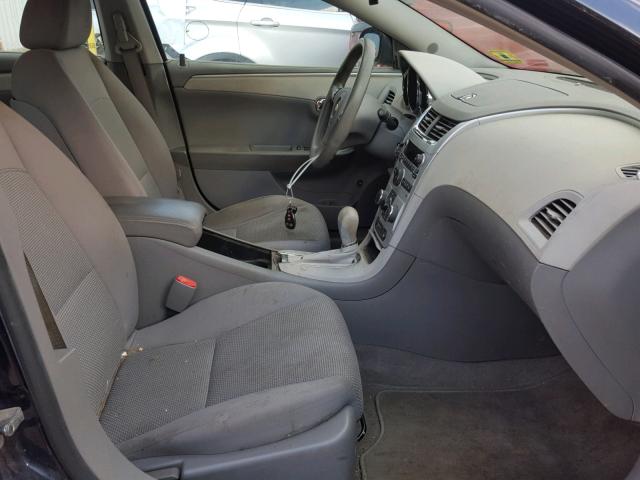 1G1ZH57B99F130527 - 2009 CHEVROLET MALIBU 1LT ლურჯი ფოტო 5