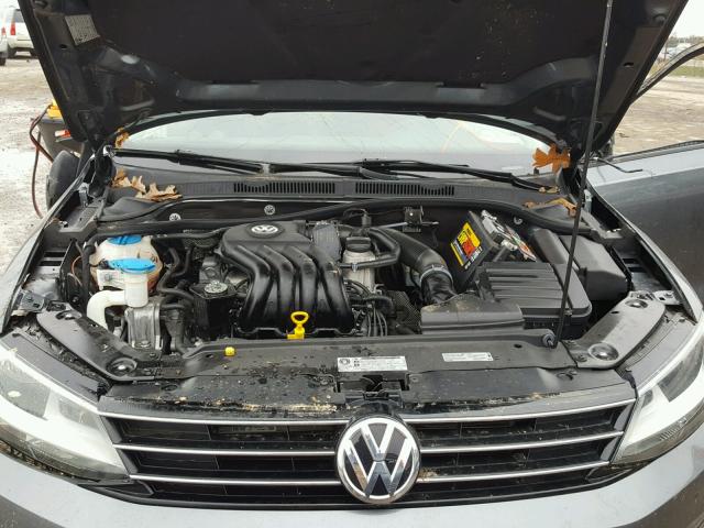 3VW1K7AJ3FM353429 - 2015 VOLKSWAGEN JETTA BASE 灰色 照片 7