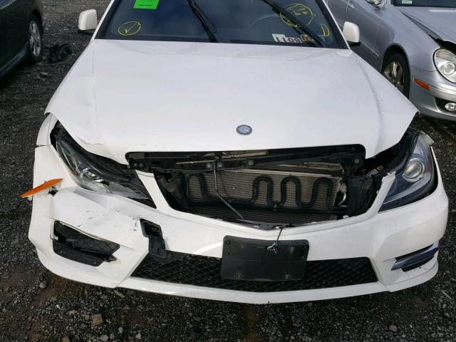 WDDGJ8JB2EG168639 - 2014 MERCEDES-BENZ C 350 4MAT WHITE photo 9