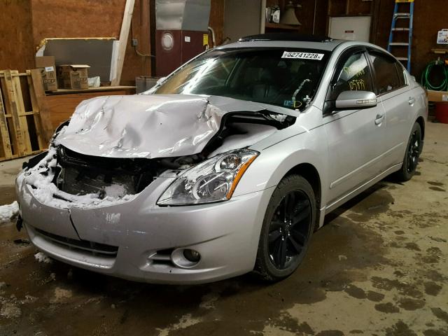 1N4BL2AP1CN494695 - 2012 NISSAN ALTIMA SR SILVER photo 2