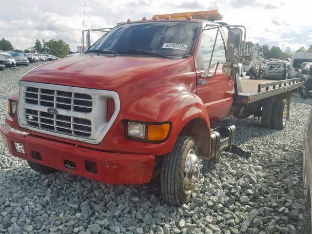 3FDNF65Y13MB01065 - 2003 FORD F650 SUPER RED photo 2