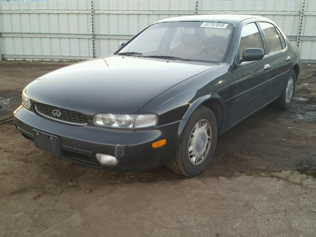 JNKAY21D3TM305160 - 1996 INFINITI J30 GREEN photo 2