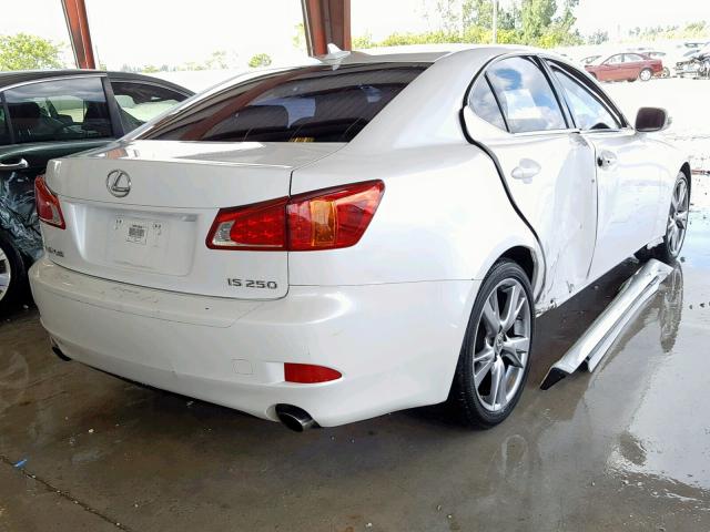 JTHBF5C29A5109190 - 2010 LEXUS IS 250 WHITE photo 4