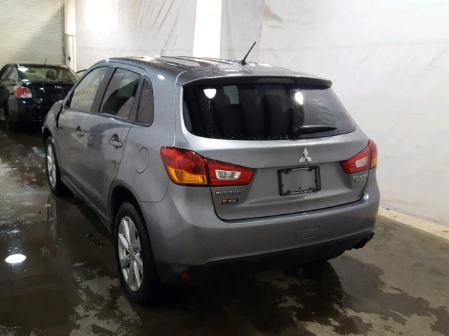 4A4AR3AU0EE024444 - 2014 MITSUBISHI OUTLANDER GRAY photo 3