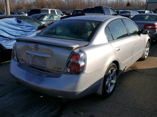 1N4BL11D85C373936 - 2005 NISSAN ALTIMA SE SILVER photo 4