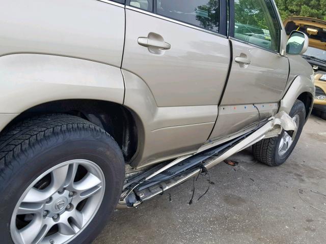 JTJBT20X450080531 - 2005 LEXUS GX 470 GOLD photo 9