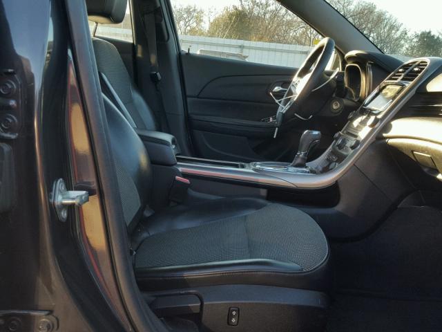 1G11D5RR0DF119962 - 2013 CHEVROLET MALIBU 1LT GRAY photo 5