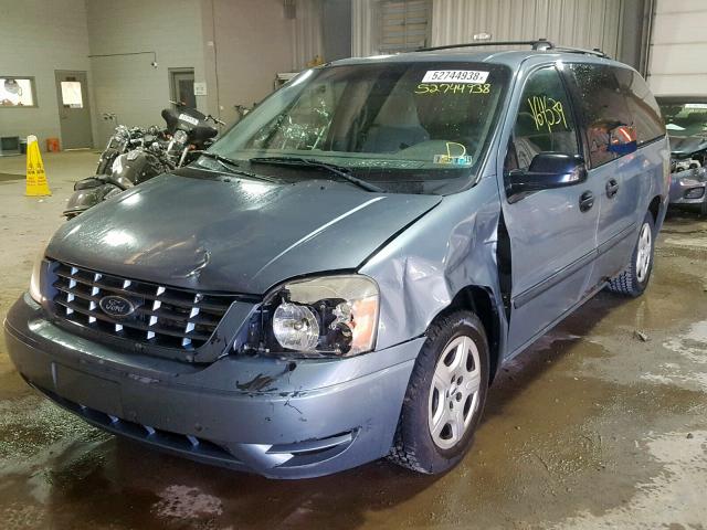 2FMZA51604BA38249 - 2004 FORD FREESTAR S SILVER photo 2