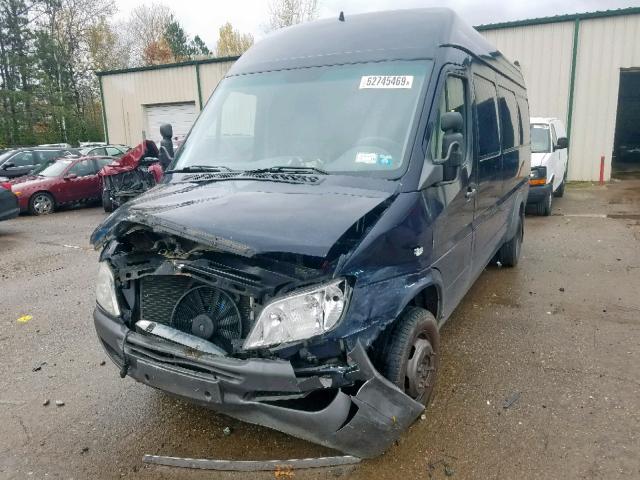 WD2PD544945681327 - 2004 DODGE SPRINTER BLUE photo 2