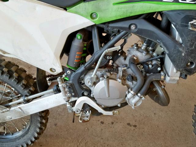 JKAKXTFCXGA005647 - 2016 KAWASAKI KX100 F GREEN photo 5