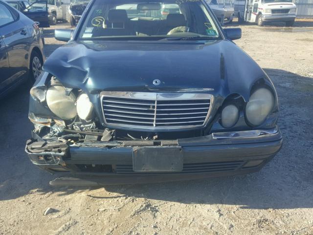 WDBJF65HXXA918314 - 1999 MERCEDES-BENZ E 320 GREEN photo 7