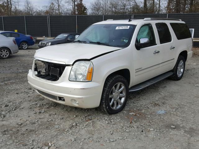 1GKS2MEF7BR171323 - 2011 GMC YUKON XL D WHITE photo 2