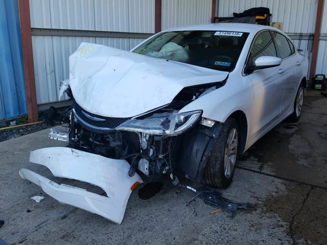 1C3CCCAB6FN661117 - 2015 CHRYSLER 200 LIMITE WHITE photo 2