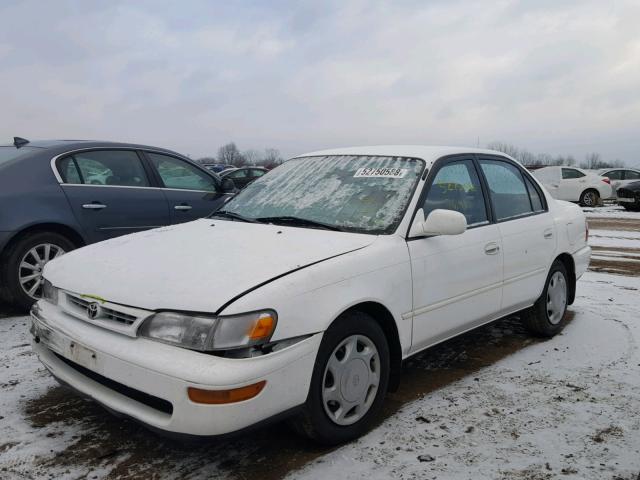 1NXBB02E4VZ636007 - 1997 TOYOTA COROLLA DX WHITE photo 2