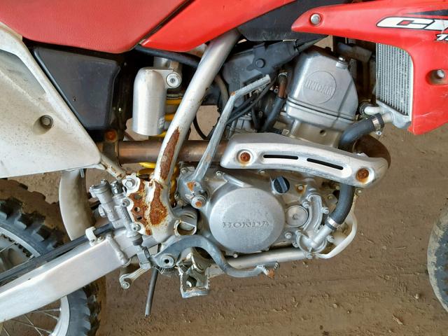 JH2KE03C47K004039 - 2007 HONDA CRF150 RB RED photo 5