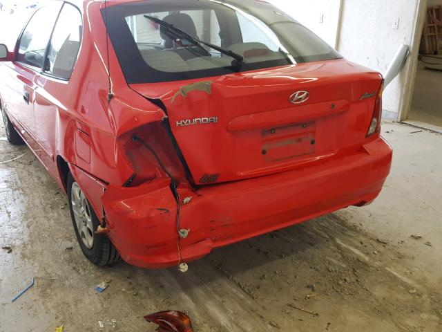 KMHCG35CX4U301012 - 2004 HYUNDAI ACCENT GL RED photo 9