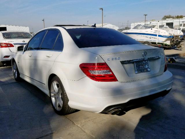 WDDGF4HB1CA631399 - 2012 MERCEDES-BENZ C 250 WHITE photo 3