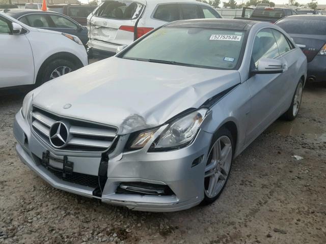 WDDKJ5KB1CF134587 - 2012 MERCEDES-BENZ E 350 SILVER photo 2