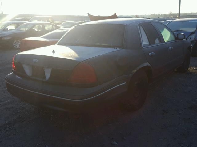 2FAFP71W2WX146918 - 1998 FORD CROWN VICT GRAY photo 4