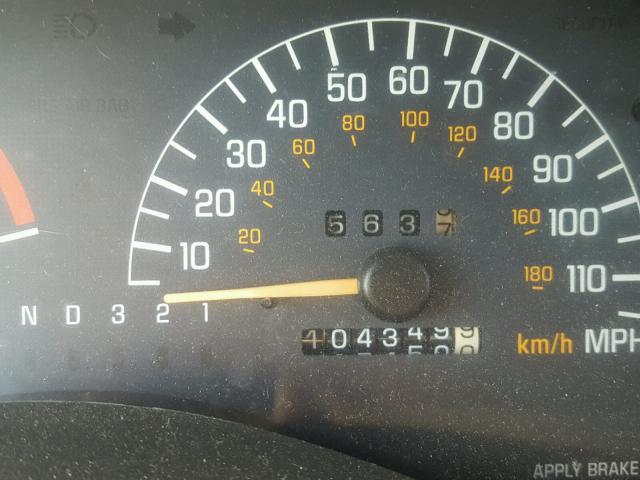 1G2WK52J52F194651 - 2002 PONTIAC GRAND PRIX GRAY photo 8