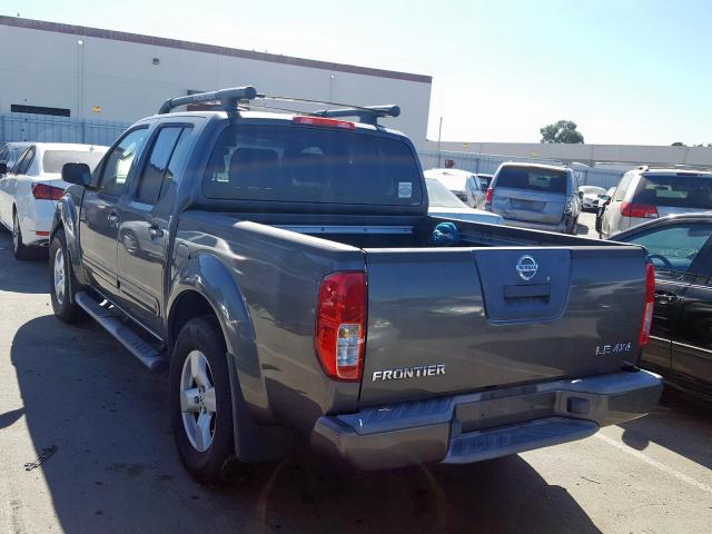 1N6AD07W85C463252 - 2005 NISSAN FRONTIER C GREEN photo 3