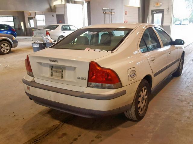 YV1RS61R122184531 - 2002 VOLVO S60 WHITE photo 4