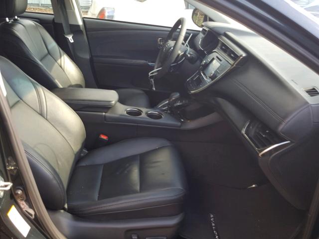 4T1BK1EB3JU288170 - 2018 TOYOTA AVALON XLE BLACK photo 5