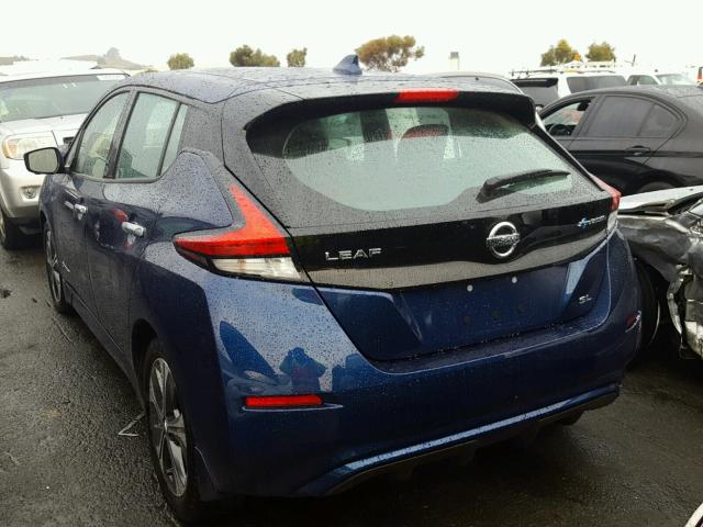 1N4AZ1CPXJC309859 - 2018 NISSAN LEAF S BLUE photo 3