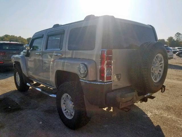 5GTEN13E088125221 - 2008 HUMMER H3 SILVER photo 3