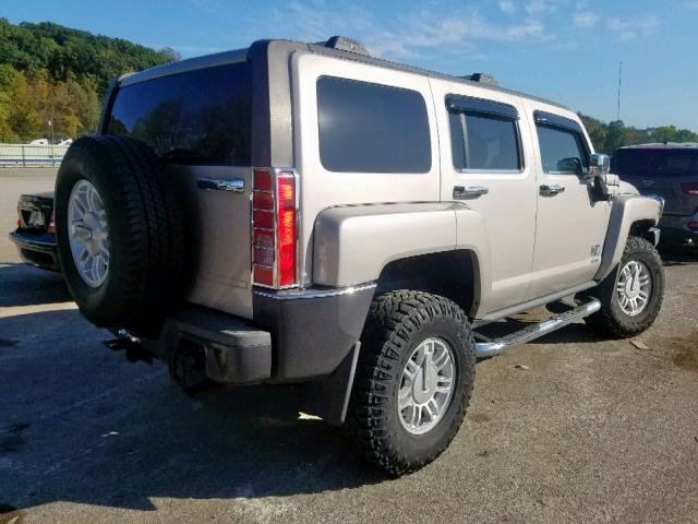 5GTEN13E088125221 - 2008 HUMMER H3 SILVER photo 4