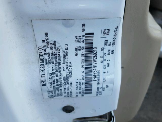 1FAFP34N17W260210 - 2007 FORD FOCUS ZX4 WHITE photo 10