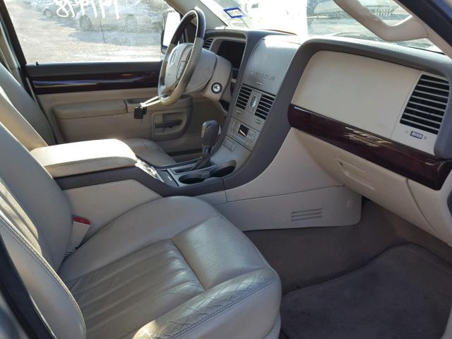 5LMEU68H34ZJ49732 - 2004 LINCOLN AVIATOR 棕色 照片 5