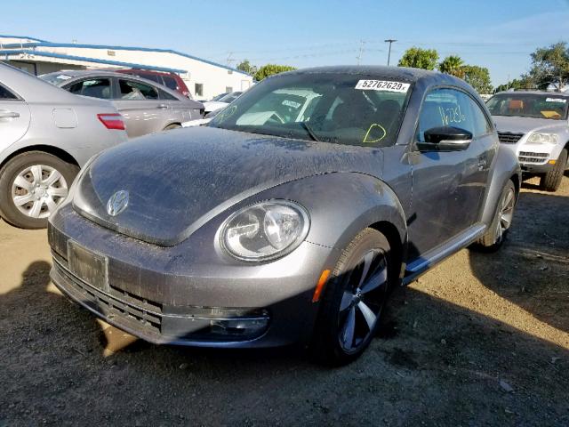 3VWVA7ATXCM615626 - 2012 VOLKSWAGEN BEETLE TUR GRAY photo 2