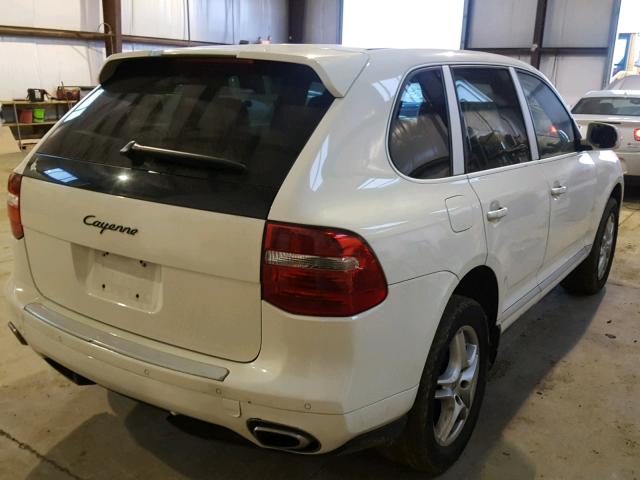 WP1AA2AP3ALA08455 - 2010 PORSCHE CAYENNE WHITE photo 4