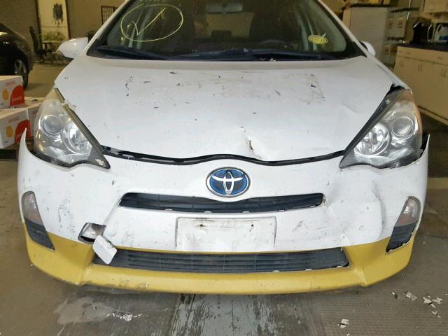 JTDKDTB34C1025455 - 2012 TOYOTA PRIUS C WHITE photo 9