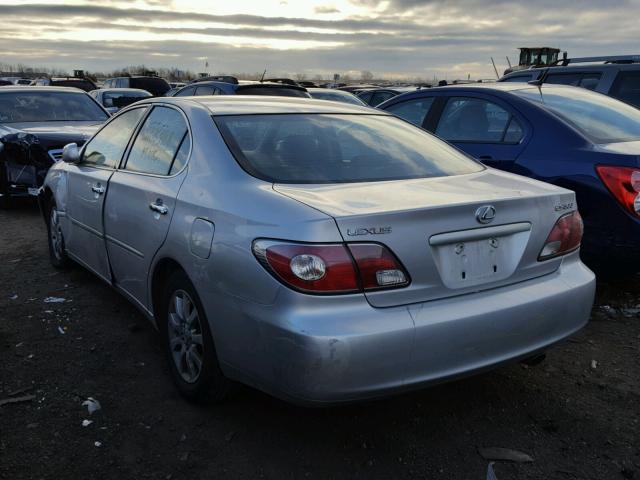 JTHBF30G225016033 - 2002 LEXUS ES 300 SILVER photo 3