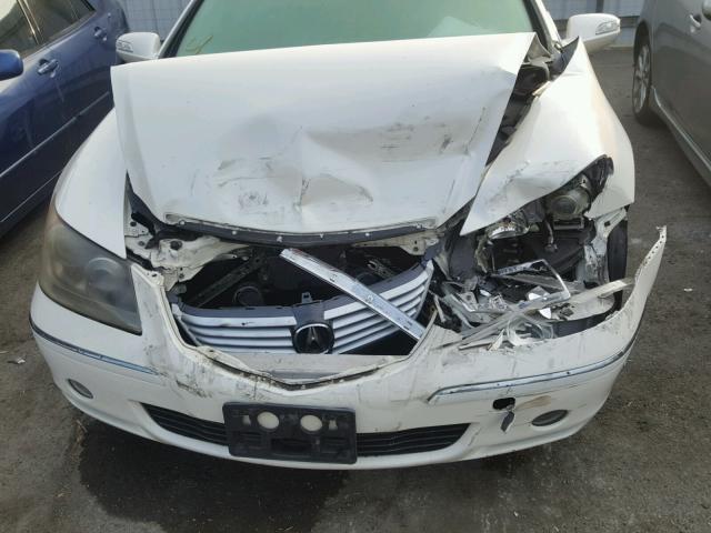 JH4KB16647C004564 - 2007 ACURA RL WHITE photo 7