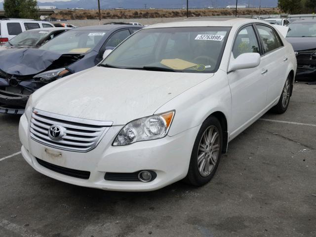 4T1BK36B68U269164 - 2008 TOYOTA AVALON WHITE photo 2