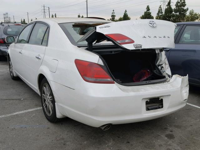 4T1BK36B68U269164 - 2008 TOYOTA AVALON WHITE photo 3