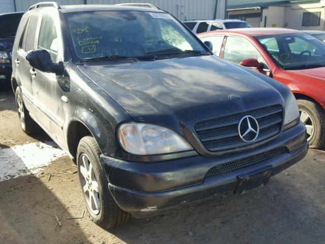 4JGAB54EX1A241900 - 2001 MERCEDES-BENZ ML 320 BLACK photo 1