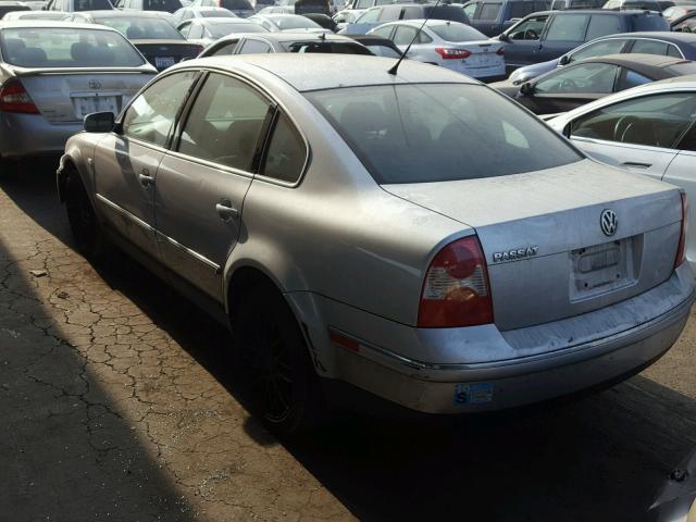 WVWPD63B33P434816 - 2003 VOLKSWAGEN PASSAT GLS SILVER photo 3