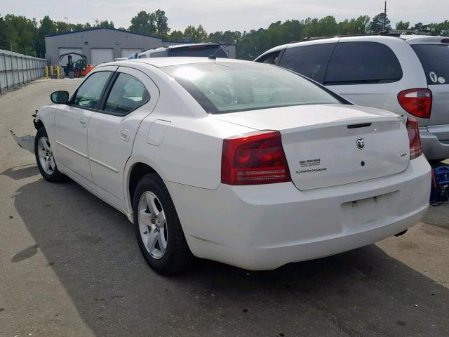 2B3LA33G78H128510 - 2008 DODGE CHARGER SX WHITE photo 3