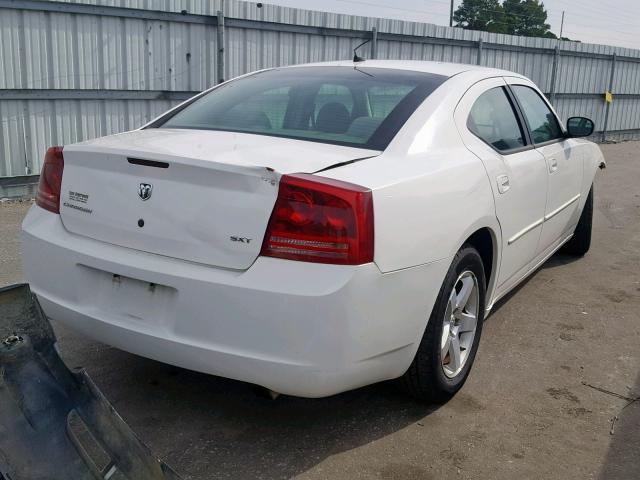 2B3LA33G78H128510 - 2008 DODGE CHARGER SX WHITE photo 4