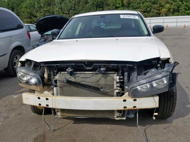 2B3LA33G78H128510 - 2008 DODGE CHARGER SX WHITE photo 9