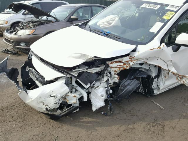 JF2GTADCXJ8270468 - 2018 SUBARU CROSSTREK WHITE photo 9