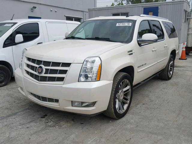 1GYS4JEF4DR334107 - 2013 CADILLAC ESCALADE E CREAM photo 2