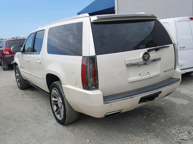 1GYS4JEF4DR334107 - 2013 CADILLAC ESCALADE E CREAM photo 3