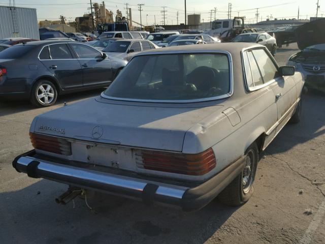 10702412013293 - 1976 MERCEDES-BENZ 450SLC SILVER photo 4